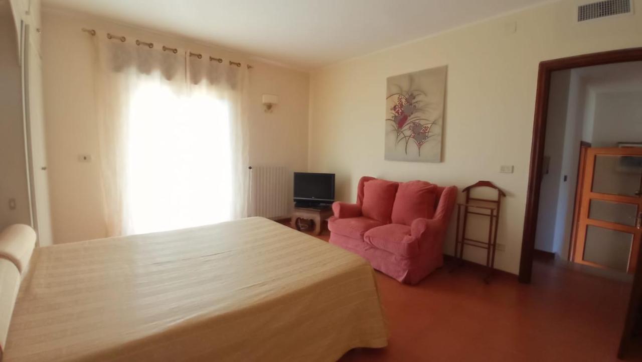 Villa Italia Таранто Екстер'єр фото